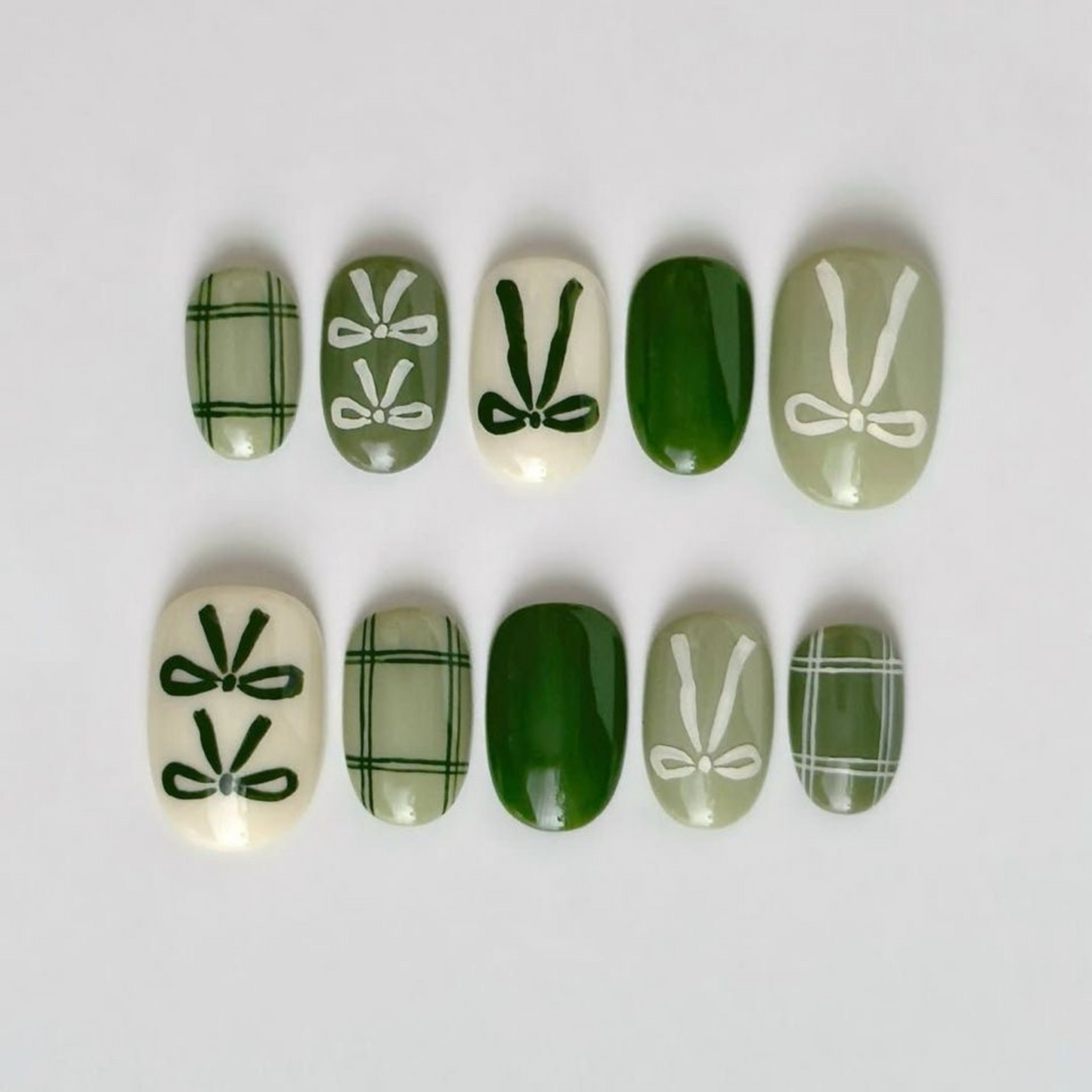 Green Bow Press On Nails |Cute Plaid & Ribbon Design Nail Art |Aesthetic Short Nails