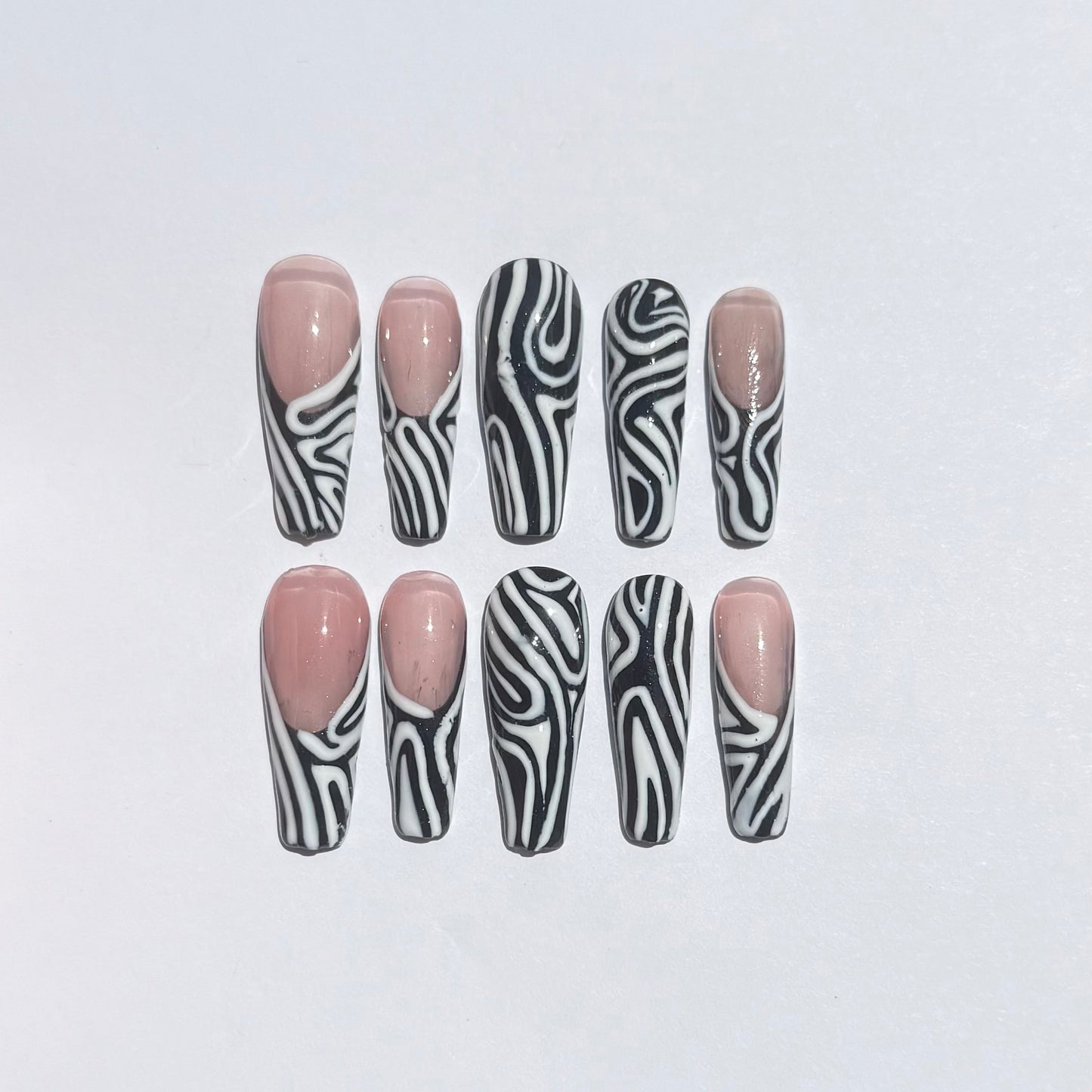 Black & White Swirl Press-On Nails – Nude Abstract Line Art Set