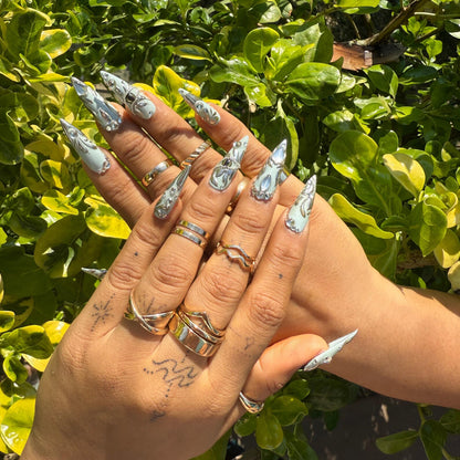 Silver Chrome Stiletto Press-On Nails – 3D Gray Snake Eye & Diamond Accents