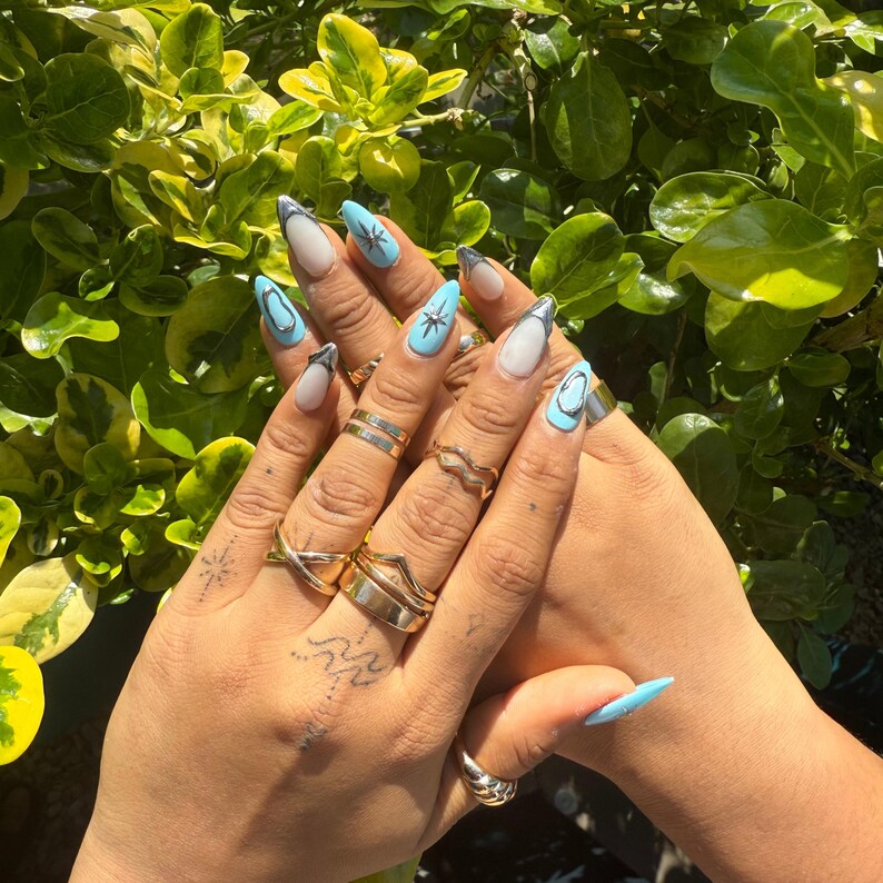 Blue Chrome Star Long Stiletto Press On Nails |Silver Outline 3D Design |Trendy Celestial Nails