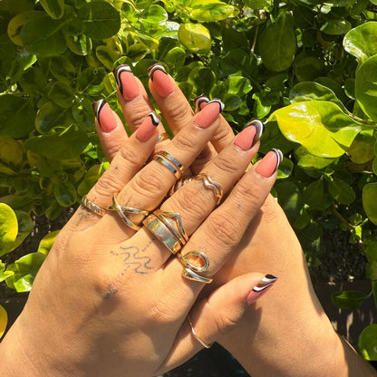 Retro Swirl Square Press On Nails |Coral Abstract Nail Set |70s Groovy Wave Nails