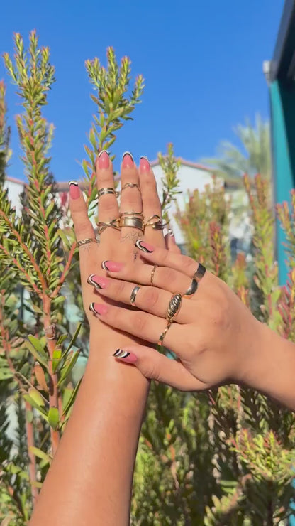 Retro Swirl Square Press On Nails |Coral Abstract Nail Set |70s Groovy Wave Nails