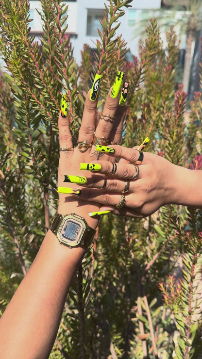 Neon Horror Halloween Press On Nails |Yellow Scary Face And Ghost Design |Spooky Graveyard & Drip,Pumpkin Nail Art